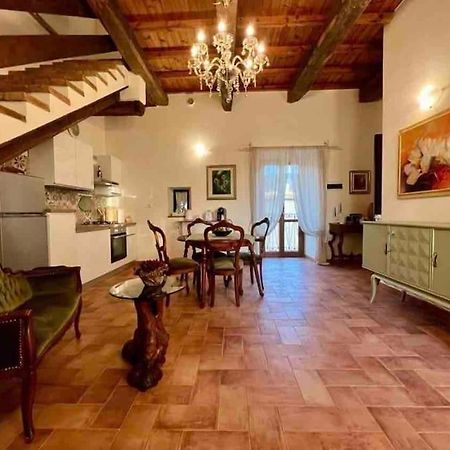 Ferienwohnung La Casina Di Nada Massa Martana Exterior foto