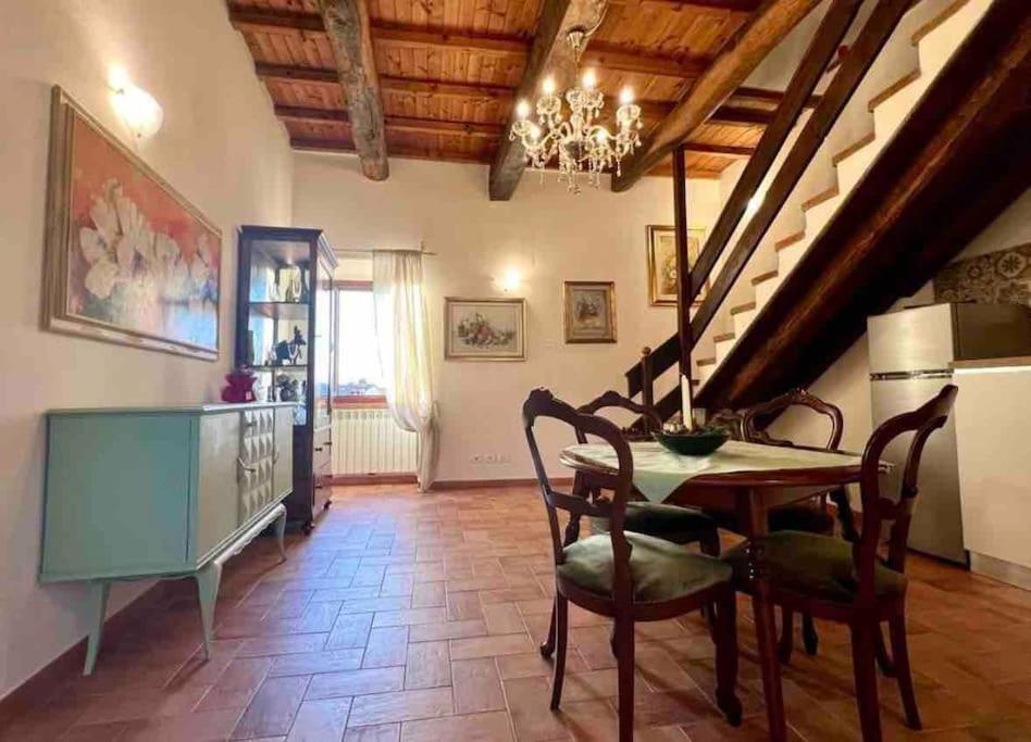Ferienwohnung La Casina Di Nada Massa Martana Exterior foto