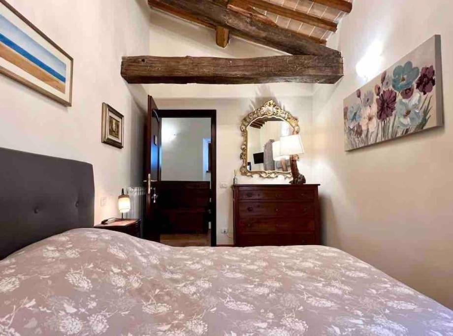 Ferienwohnung La Casina Di Nada Massa Martana Exterior foto